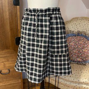 plaid wool skirt with paperbag waist and big pockets sz 4 - 6